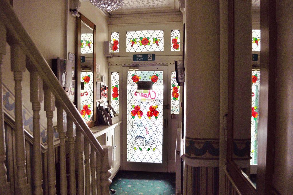 Cheers Hotel — Photos 2
